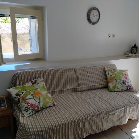 Artemis Ermoupoli Centre Appartement Pour Petit Budget Backpackers Luaran gambar